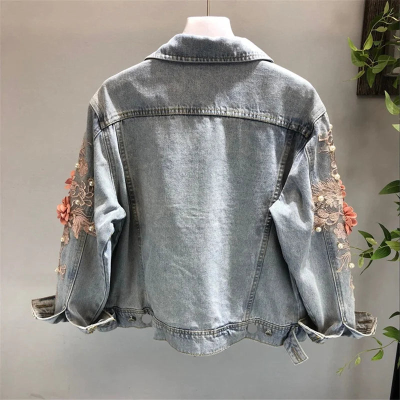 2021 Autumn Women Embroidered Three-dimensional Flower Short Wash Long-sleeve Denim Jacket Light Blue Female Jeans Jacket M131