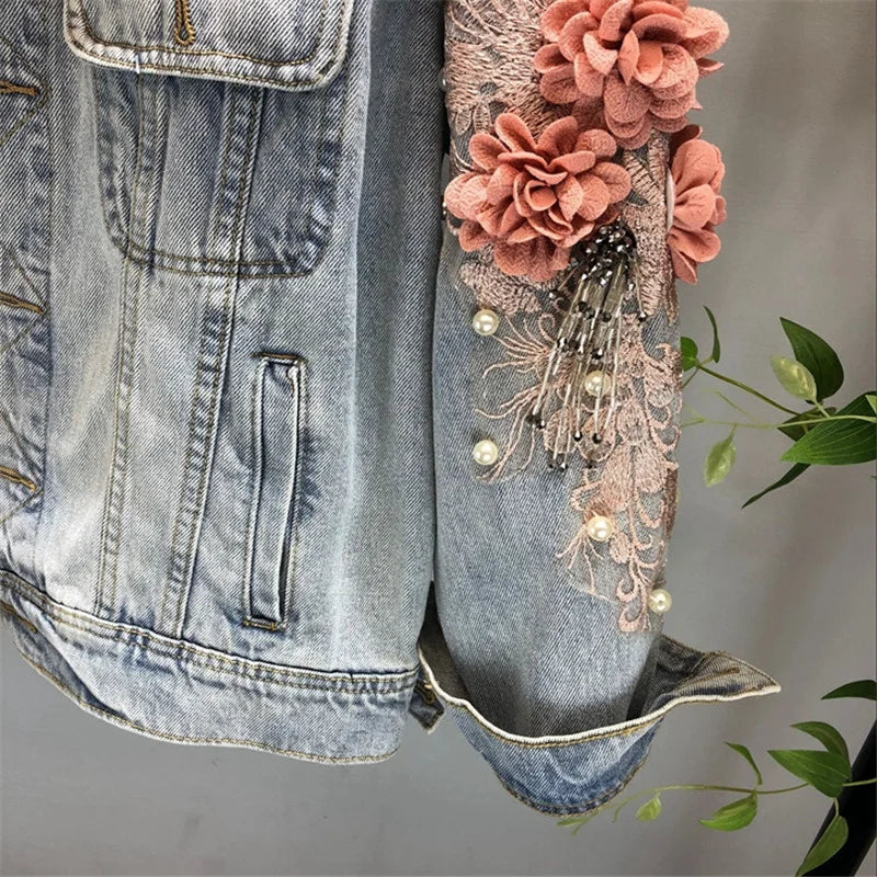 2021 Autumn Women Embroidered Three-dimensional Flower Short Wash Long-sleeve Denim Jacket Light Blue Female Jeans Jacket M131