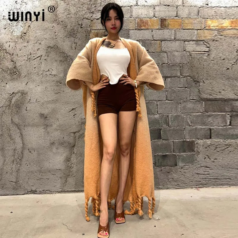 WINYI Winter Women Gradient color Luxury Fur Neutral coat Loose Thick comfortable Warm Female coat over poncho tassels jacket