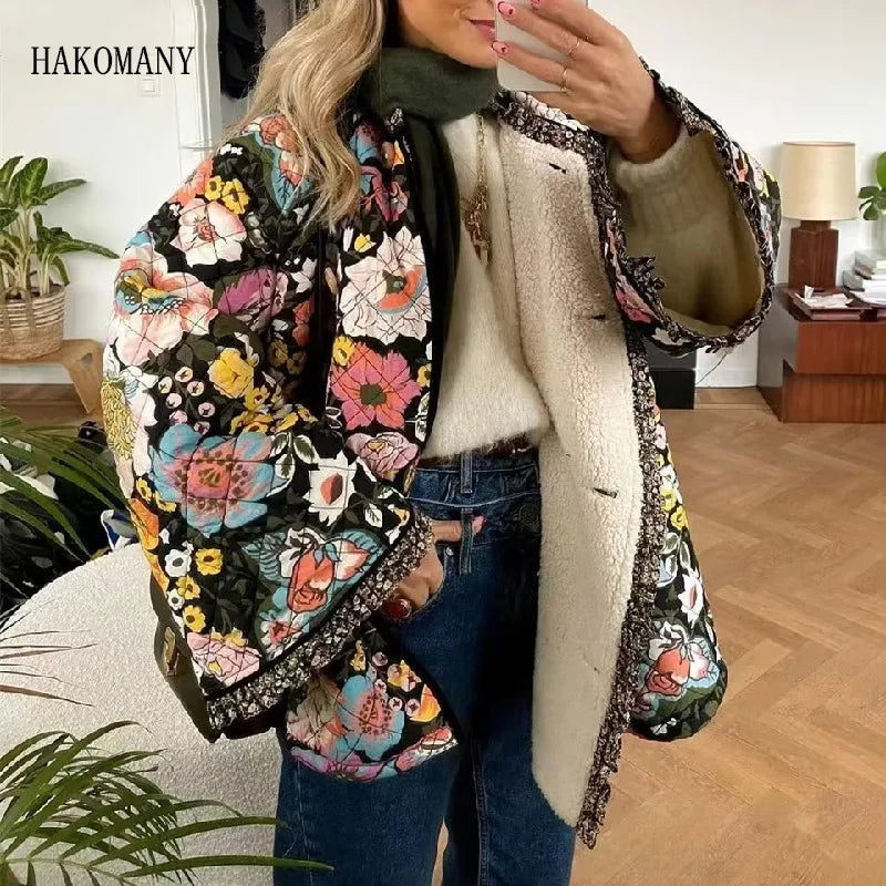 2023 Women Wood ears Center Buttons Flare Sleeve Loose Coat Autumn Winter Ethnic Colored Flower Quilted Jacket with Fleece